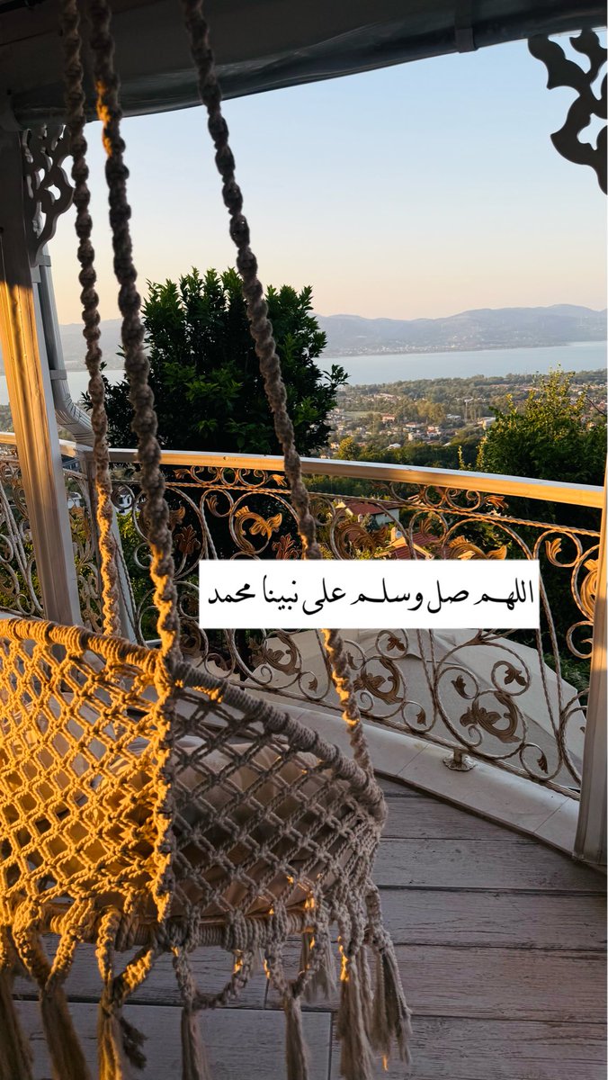 wthker_do3a's tweet photo. #يوم_الجمعة 
#اللهم_صل_وسلم_على_نبينا_محمد 
#صورة_اليوم https://t.co/tALHFppDK2
