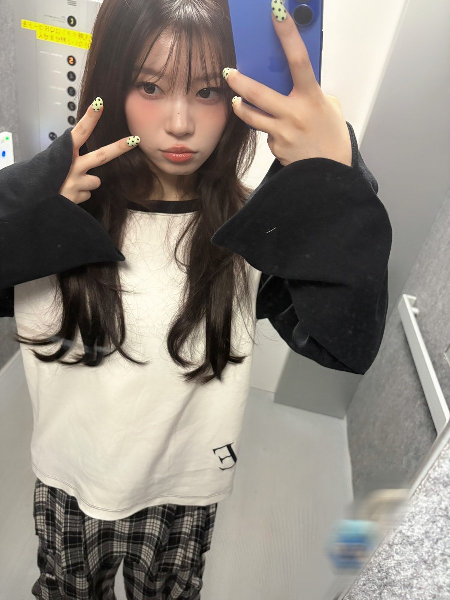 mokaspic tweet picture