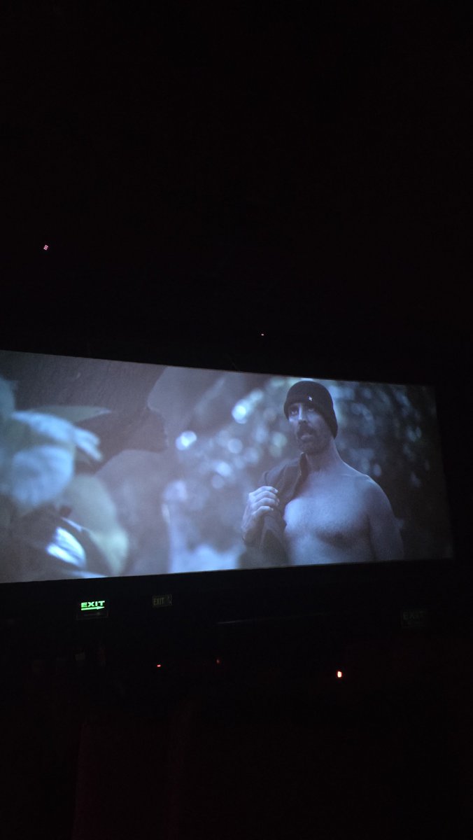 BollyFoodie's tweet photo. Suspense ka tadka zabardast  daala hain in #Haiwaan 😮 @akshaykumar https://t.co/6Mcp5I87zd