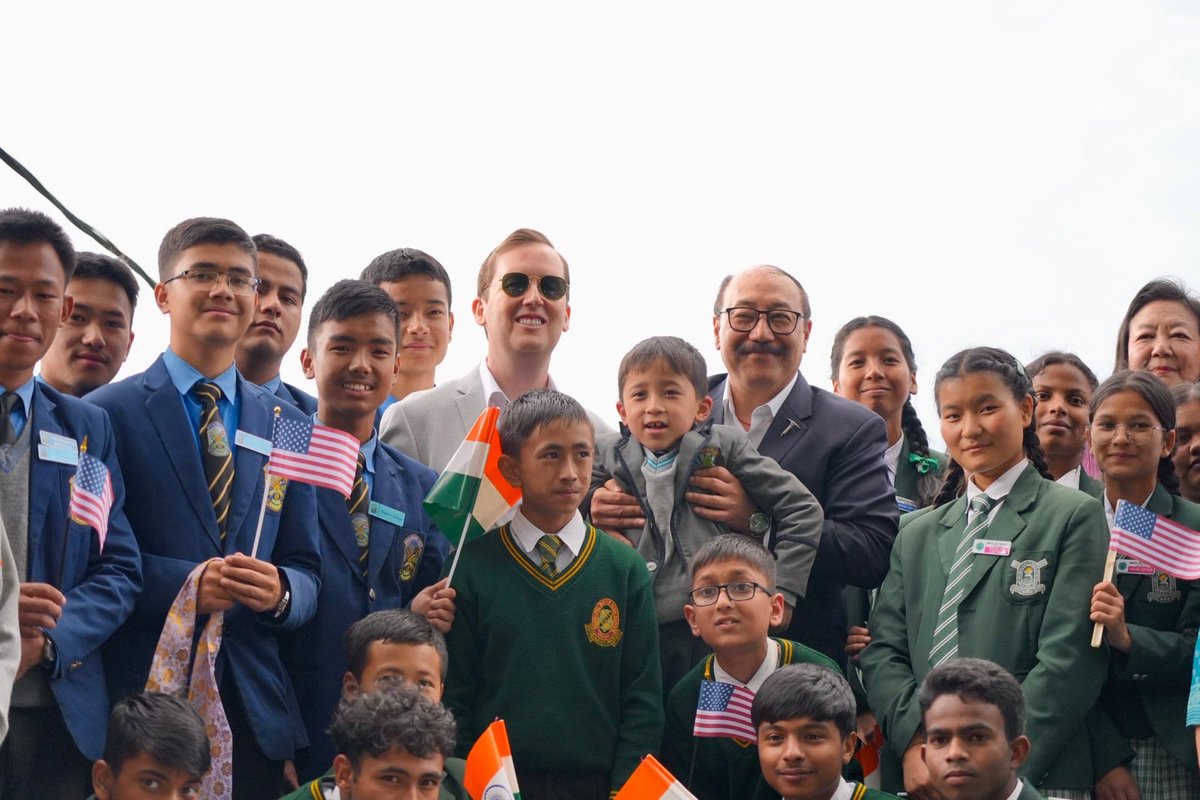 USAmbIndia's tweet photo. When I first arrived in India, one of the first people to warmly welcome me was @harshvshringla. He also invited me to visit his home and constituency in Darjeeling. Today I finally had the chance to spend the day with him in one of the most beautiful parts of the country. If you’ve never been, add it to your list — the people are warm, the history is remarkable, the landscapes are stunning, and the food is unforgettable. I promise I’ll be back.