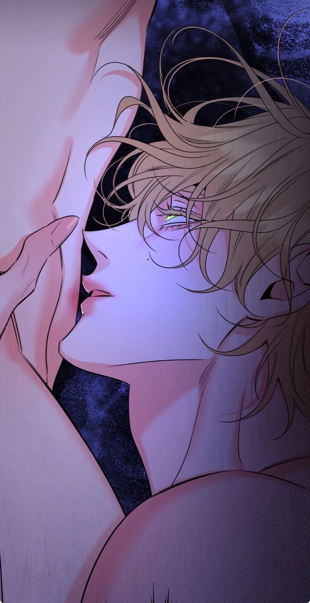 JiwonsFountain1's tweet photo. “I made you just for me. My omega” - Jiheon 🖤🖤✨

#HoneyTrouble #BL #BLmanhwa #Honeytroublemanhwa https://t.co/AcreR7p0F2