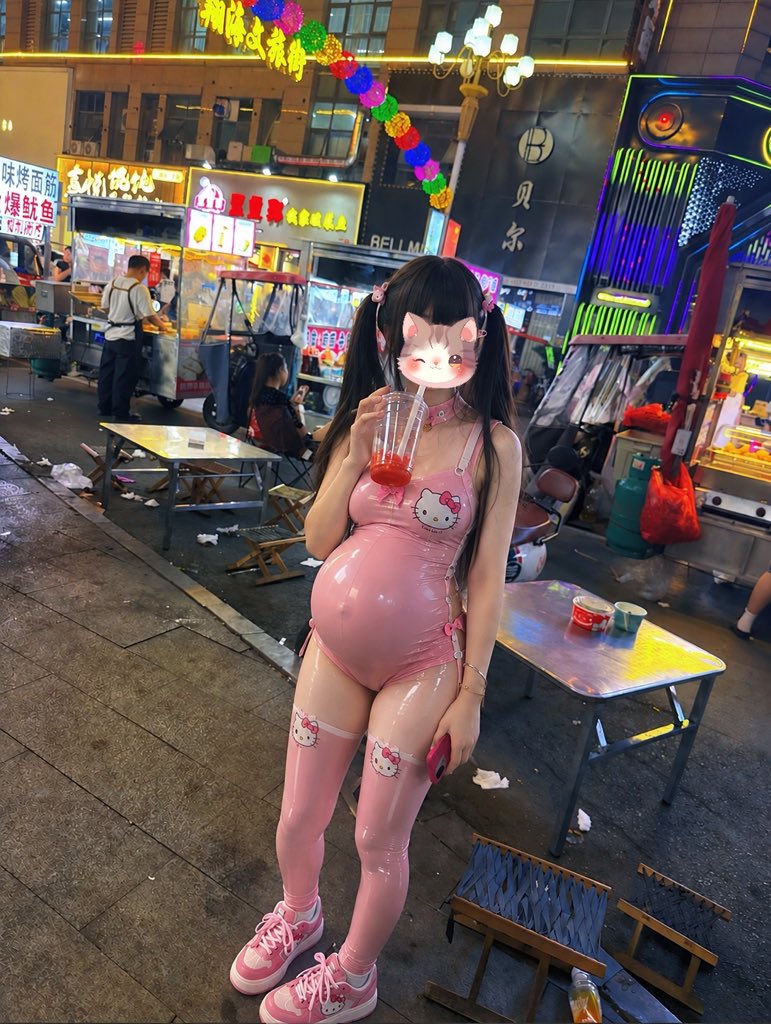 Aceabdl2524's tweet photo. 我太社恐了，从来没在外面被男人搭讪过。 https://t.co/MDWZ18bwbJ