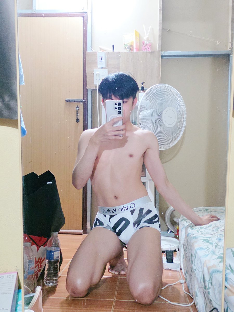 betbet7339's tweet photo. ขอนั่งหน่อยงับ🫣😆 #อุดร  #อุดรธานี #อุดรทำถึง  #ชช #เกย์ https://t.co/fwVHz7sq8G