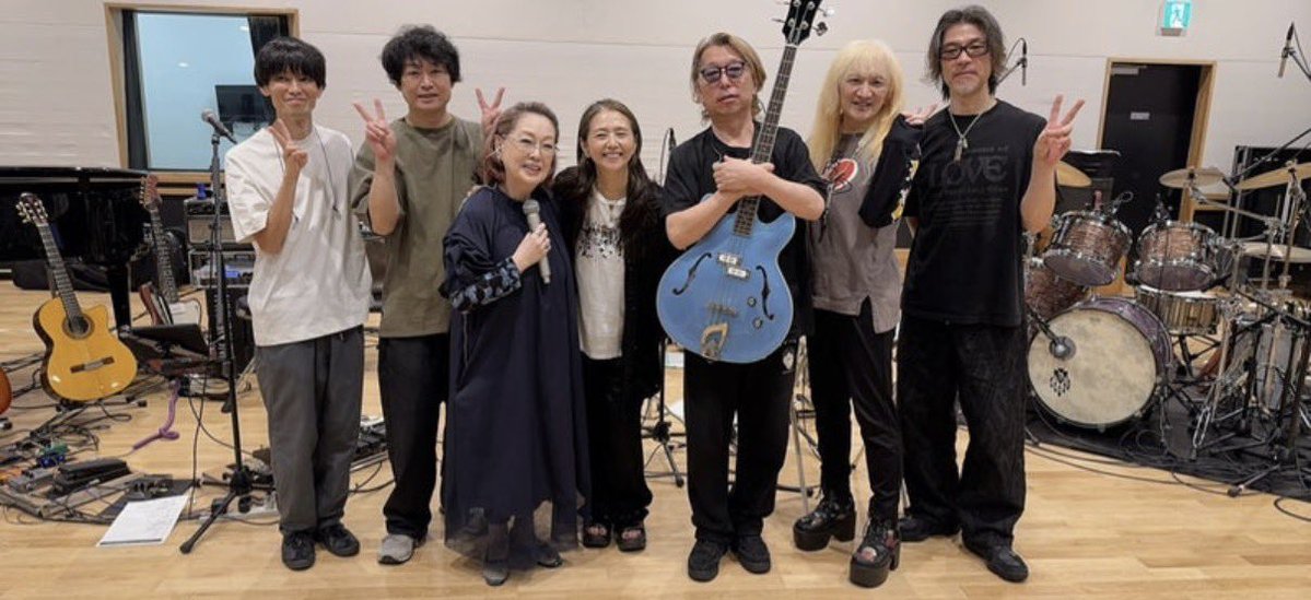 ueken830's tweet photo. 由紀さおりさんと、小泉Pも^_^
とても良いリハーサルが出来ました。12日のBillboard公演をお楽しみに！ https://t.co/TPHeU1Ub6N