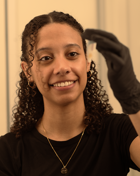 ZuckermanBrain's tweet photo. Congratulations to @BriMcR, PhD, for her @RockefellerInstnew New York State Science Policy Fellowship! Aiming to bring scientific experts into high-level advisory roles for state government, the fellowship recognizes her research on motherhood-related brain changes and her advocacy for federal research funding.

https://t.co/FKzM0eGcZW