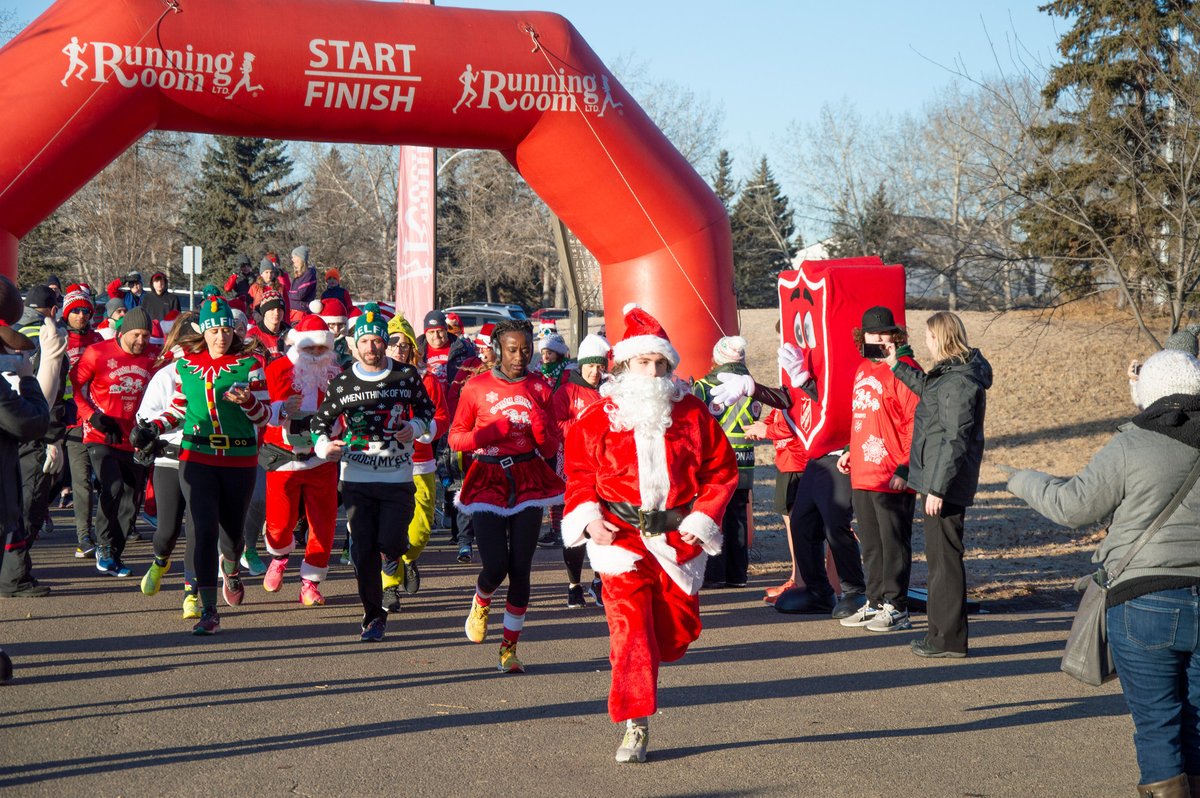santashuffle's tweet photo. Once welcomed. Now giving back. ❤️

D. came to The Salvation Army’s Gateway for support. Today, they volunteer at the Santa Shuffle to help someone else feel that same welcome.

Run for the meal. Walk for the welcome. Give for the community.

Register: https://t.co/GPloSaP4u8 https://t.co/hHLcAf8Lbq