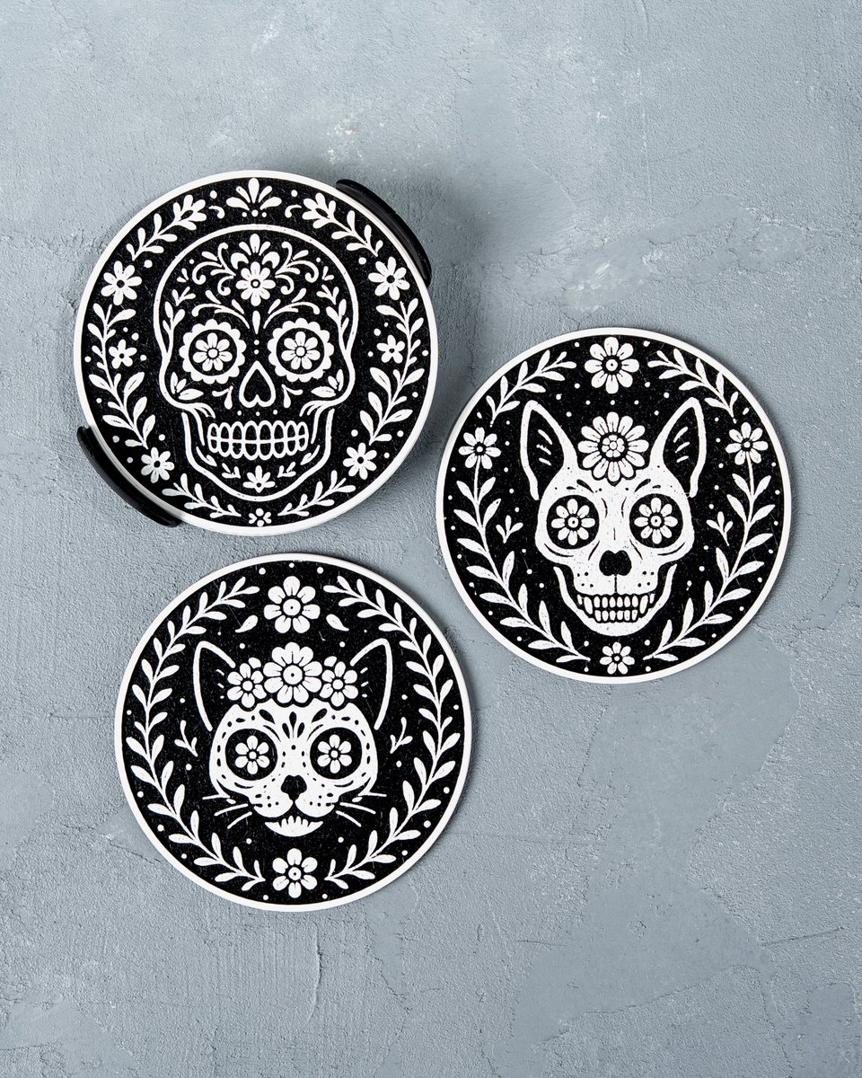 BamingoDesign's tweet photo. - Gothic skull coasters with ornamental floral patterns.
- Free to download @printablescom
- #3DPrinting #Hueforge #Coasters #Skull #Halloween https://t.co/8w5KmNfNvl