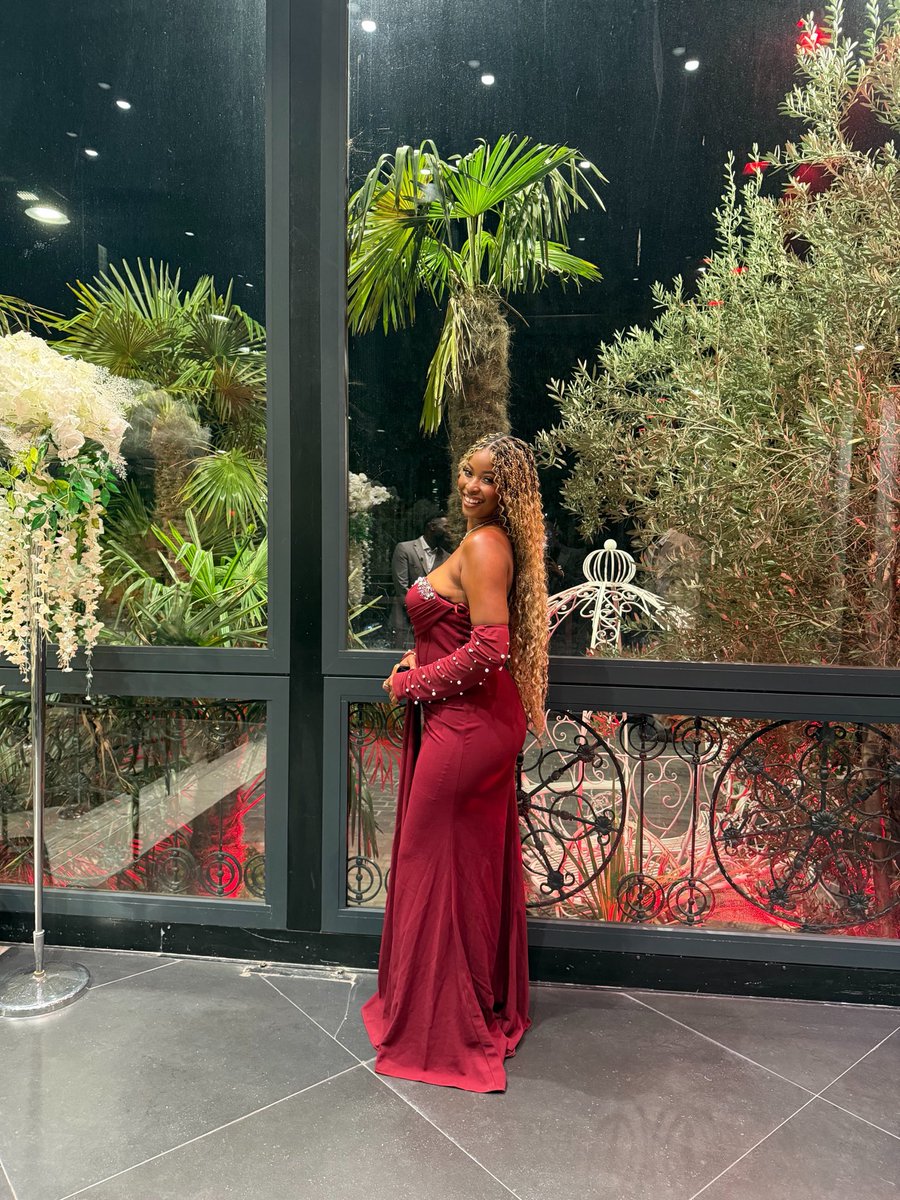 Princ7_joyce's tweet photo. Stepping into another blessed year, by His grace. Happy birthday to me. ❤️✨🥳 https://t.co/4MNbNKAZnW