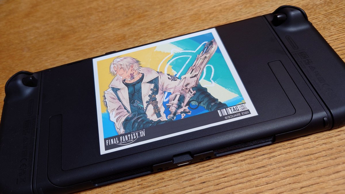 areselle_ff14's tweet photo. 900円する高級レスカを買ったらswitlh2がサンクレッドエディションになりました https://t.co/eOuh8w031U