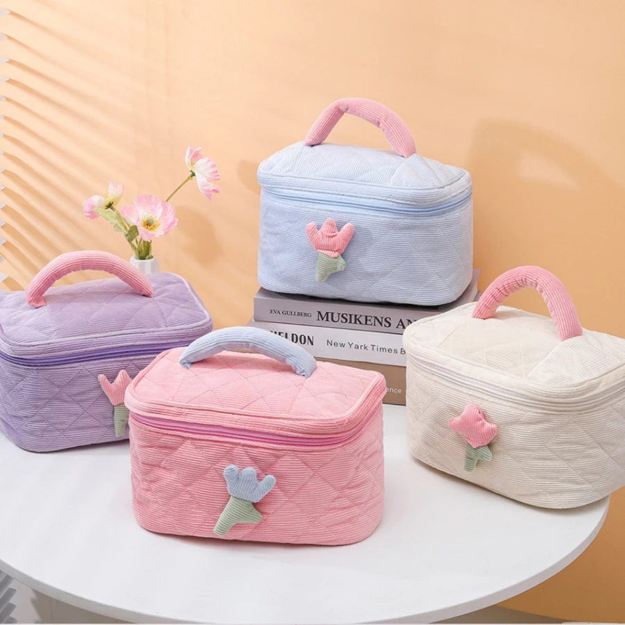 jjongieebooster's tweet photo. tips untuk staycation supaya mekap ga berantakan dan tidak mudah rusak. plus ini gemes bgt warna nya 

https://t.co/Ba5TTUTO8W https://t.co/npatm7pona