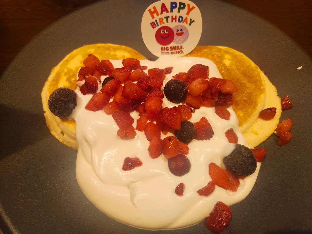 rontannn0902's tweet photo. カラオケ行ってきたー♪
誕生日ケーキも食べたΣd(･ω･d)ｳﾏｳﾏ!!!
また行きたいな(*´꒳ `*) https://t.co/QTjBxOQuOc