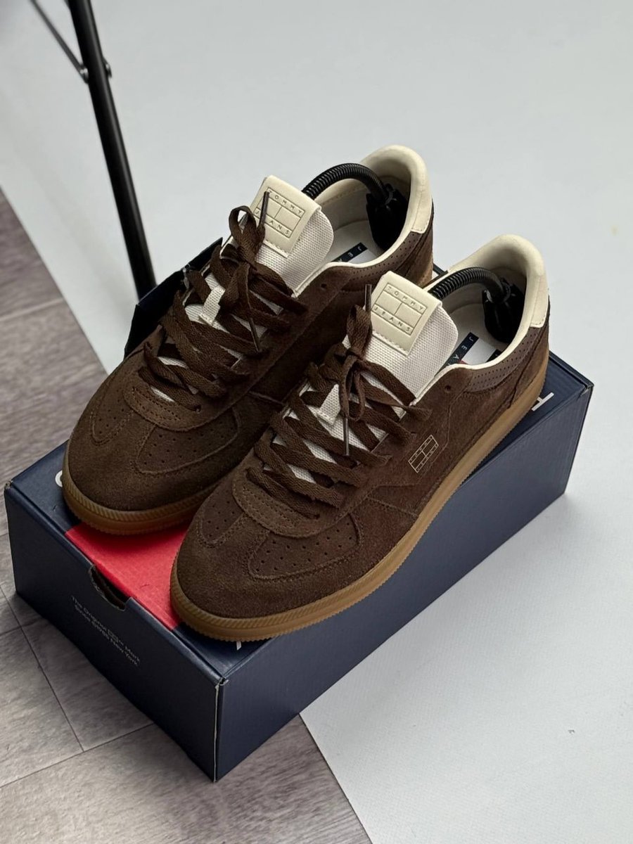 sneakersfandom's tweet photo. https://t.co/9JRo1L1b96