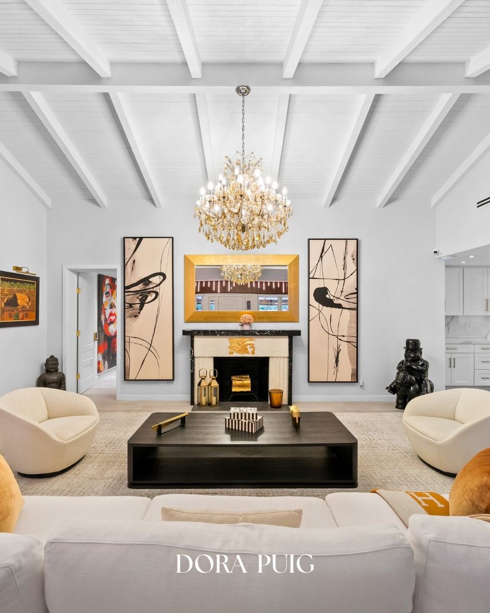 DoraPuig's tweet photo. 𝐈𝐍𝐓𝐑𝐎𝐃𝐔𝐂𝐈𝐍𝐆✨𝟐𝟑𝟖 𝐄 𝐒𝐀𝐍 𝐌𝐀𝐑𝐈𝐍𝐎 𝐃𝐑𝐈𝐕𝐄
ENCHANTING ART DECO RESIDENCE, EXQUISITELY REIMAGINED AND NESTLED ON AN EXPANSIVE SOUTHEAST CORNER LOT ON THE PRESTIGIOUS VENETIAN ISLANDS! 🍃
𝐎𝐟𝐟𝐞𝐫𝐞𝐝 𝐚𝐭 $𝟒,𝟖𝟓𝟎,𝟎𝟎𝟎 https://t.co/gUyzawa8qq