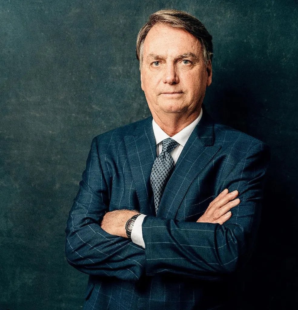 pesquisas_elige's tweet photo. 🚨URGENTE: O Instituto Conhecer Brasil (ICB) ENVIOU R$ 12 milhões ao Primeiro Comando da Capital (PCC), segundo relatório ao qual @FlavioDino derrubou o sigilo. Essa empresa é a responsável pelo recebimento de milhões de Reais do Banco Master para produção do Dark Horse (a pedido do @FlavioBolsonaro)!🇧🇷👍💣