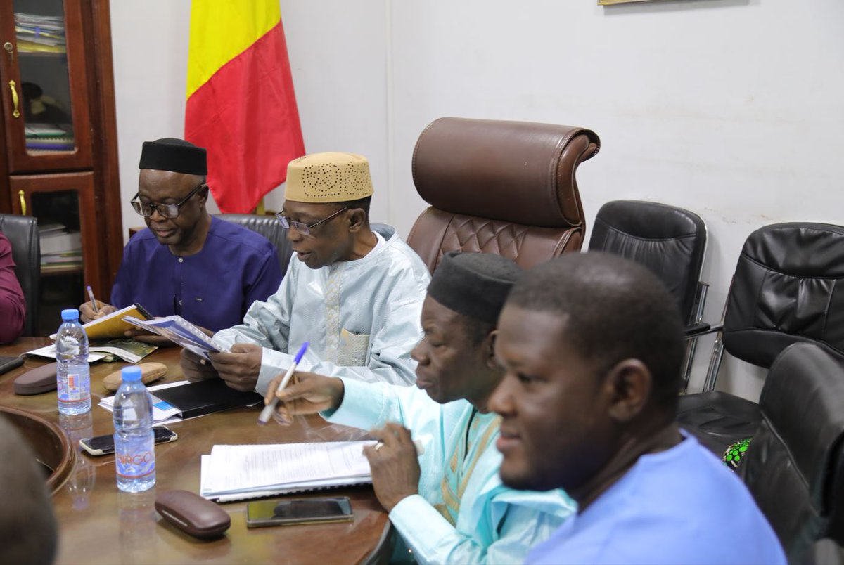 PaarUnc's tweet photo. Le 10 septembre 2026 de 10h15 à 12h30, tenue à la Direction Générale des Routes, la seconde réunion du comité technique du Projet d’Amélioration de la Connectivité et la Résilience des Infrastructures Routières du Mali (Projet Mali Nafa Soro Siraw) financé par la Banque mondiale https://t.co/Y7YDPd1lp6