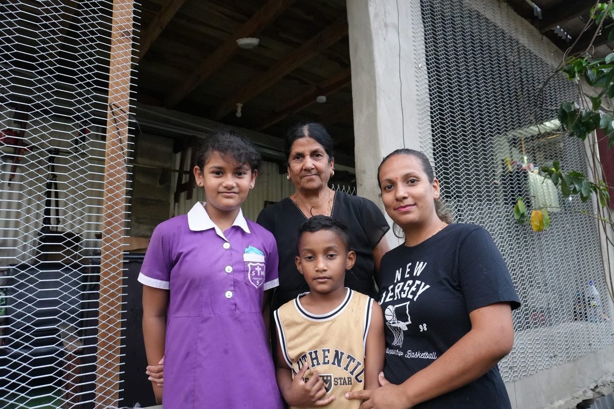 adaptationfund's tweet photo. In #Fiji, local communities are leading climate adaptation efforts. During our visit to Lami and Sigatoka, we saw how the Adaptation Fund-supported FRIS project, implemented by @UNHABITAT with the Government of Fiji, is strengthening resilience through community-driven solutions. https://t.co/hfkqoWUdOW