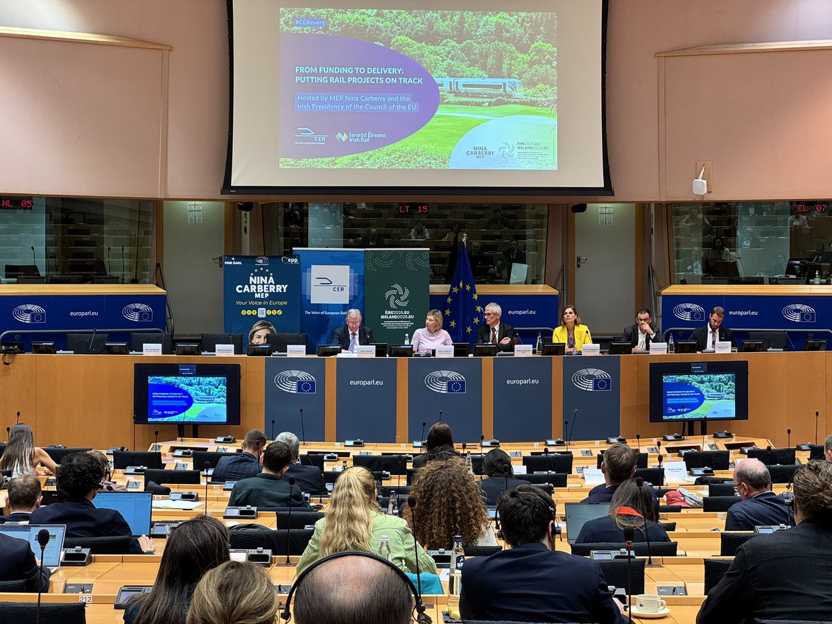 Ireland2026eu's tweet photo. Yesterday Minister Sean Canney, MEP @ninacarberry &amp; @CER_railways co-hosted the event ‘From funding to delivery: Putting rail projects on track’ in @Europarl_EN 

Investing in rail infrastructure enhances regional connectivity, drives economic growth &amp; accelerates decarbonisation https://t.co/cm6WgK1pvL