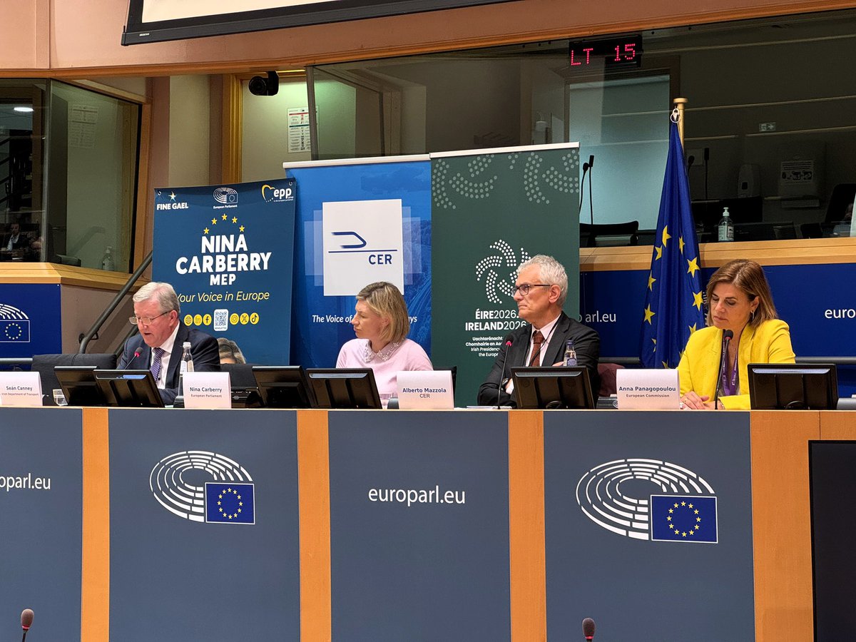 Ireland2026eu's tweet photo. Yesterday Minister Sean Canney, MEP @ninacarberry &amp; @CER_railways co-hosted the event ‘From funding to delivery: Putting rail projects on track’ in @Europarl_EN 

Investing in rail infrastructure enhances regional connectivity, drives economic growth &amp; accelerates decarbonisation https://t.co/cm6WgK1pvL