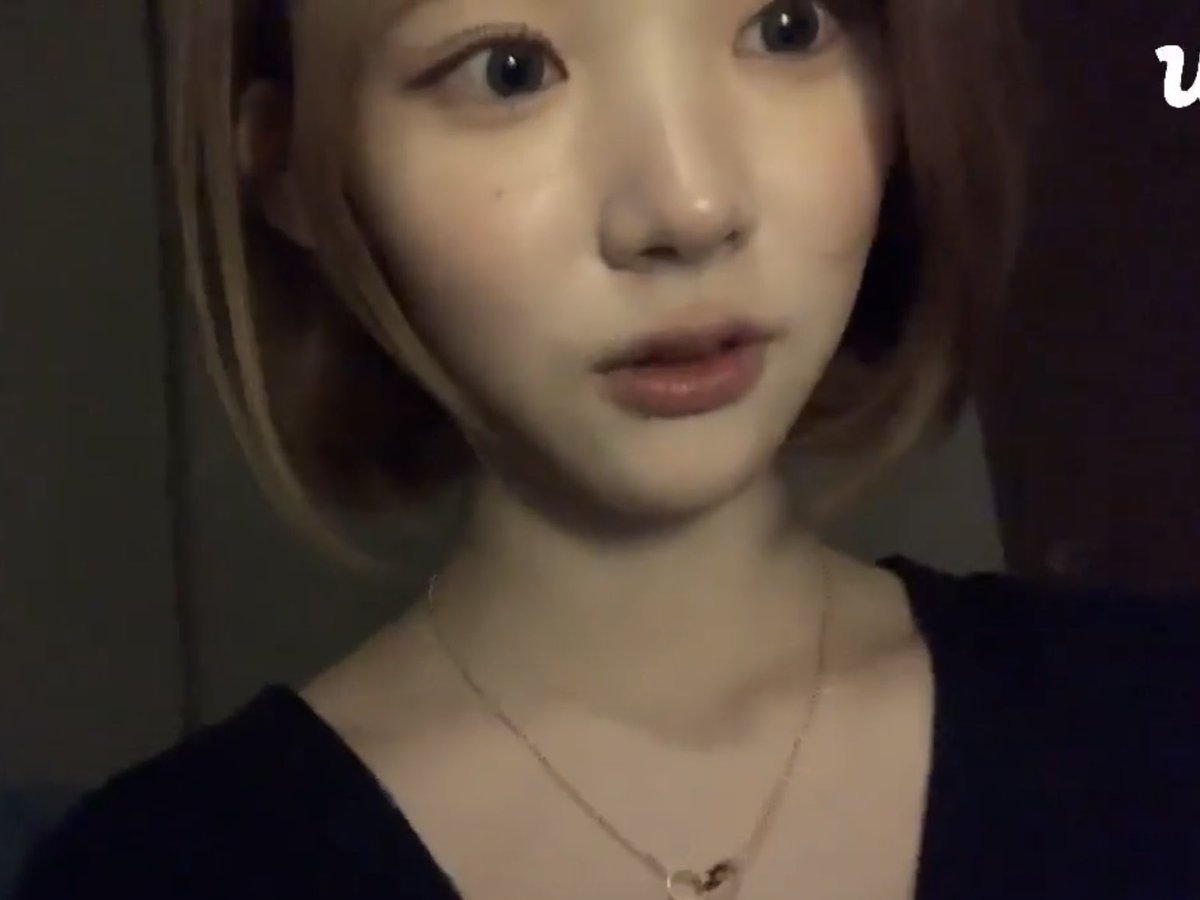 9oversclub's tweet photo. 내 노트북은 비밀번호를 3번 틀리면 셀카를 찍도록 되어 있다 https://t.co/OxpXOqYA1J