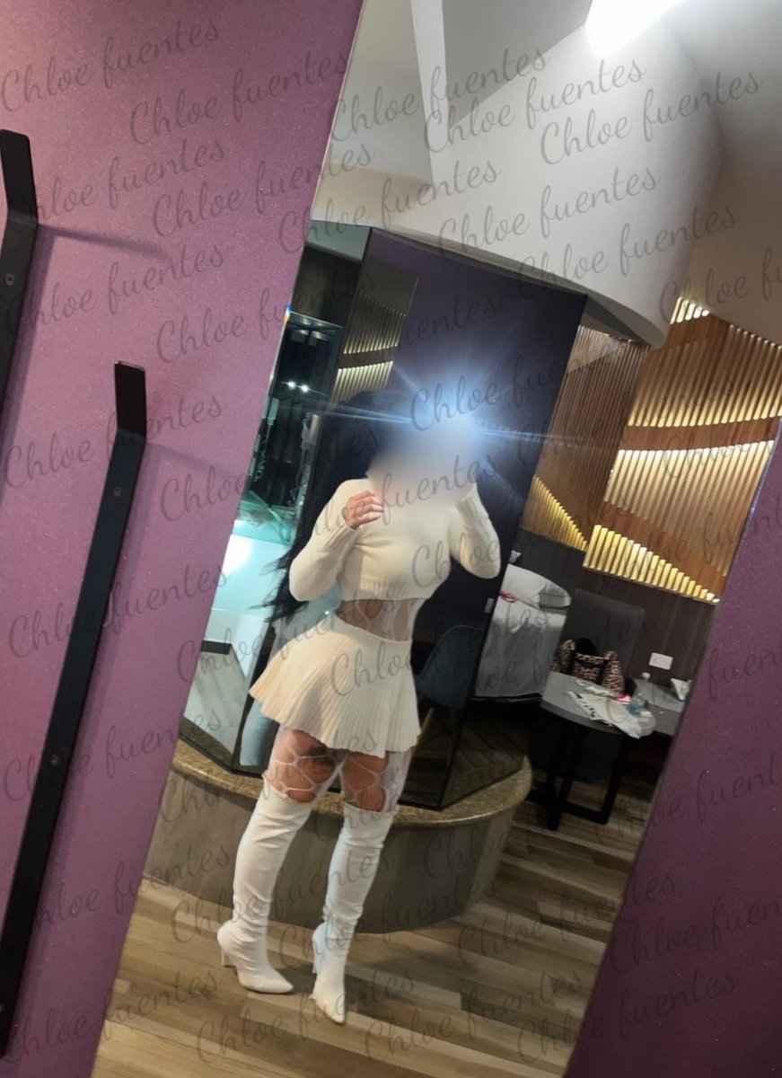 ChloeFuentexxx's tweet photo. 🤍😋¿el blanco será mi color?🤍😋

#CHUDAİ #mexico #FelizMiércoles #cdmx https://t.co/Fm9v2VMlES