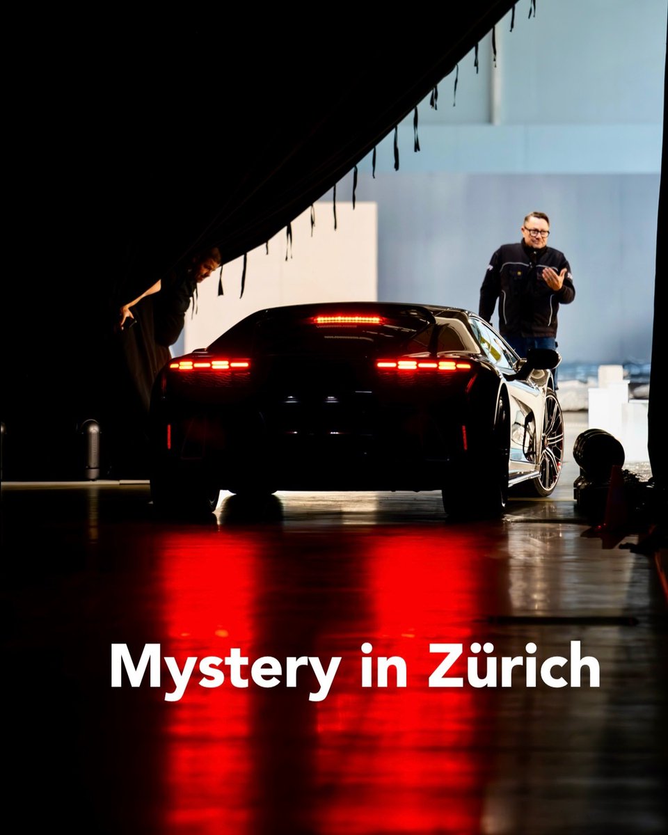 andrejames36168's tweet photo. The first vehicles for Auto Zürich 2024 have arrived at Messe Zürich. From 7–10 November, 70 brands will fill sold-out halls, surpassing shows in Paris, Munich, Detroit and Los Angeles. Early-bird tickets are now available. https://t.co/YJ2tHIvbgC