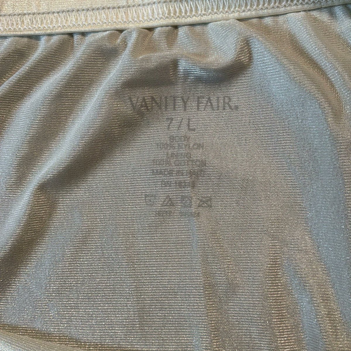 BriefNylon tweet picture