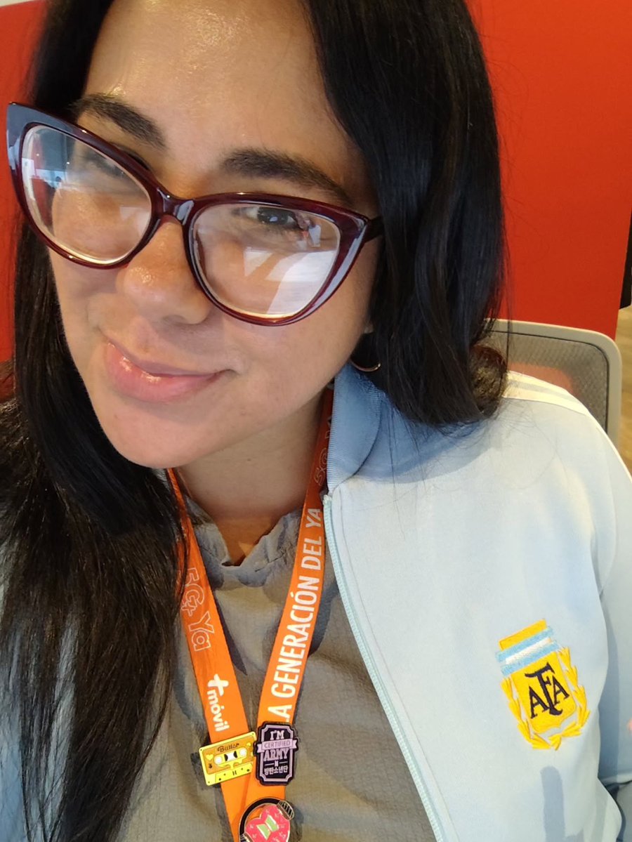 Laurieth7's tweet photo. Siempre apoyando a mi Albiceleste. Foticos de junio de 2026. https://t.co/JHlIyV3Fx0