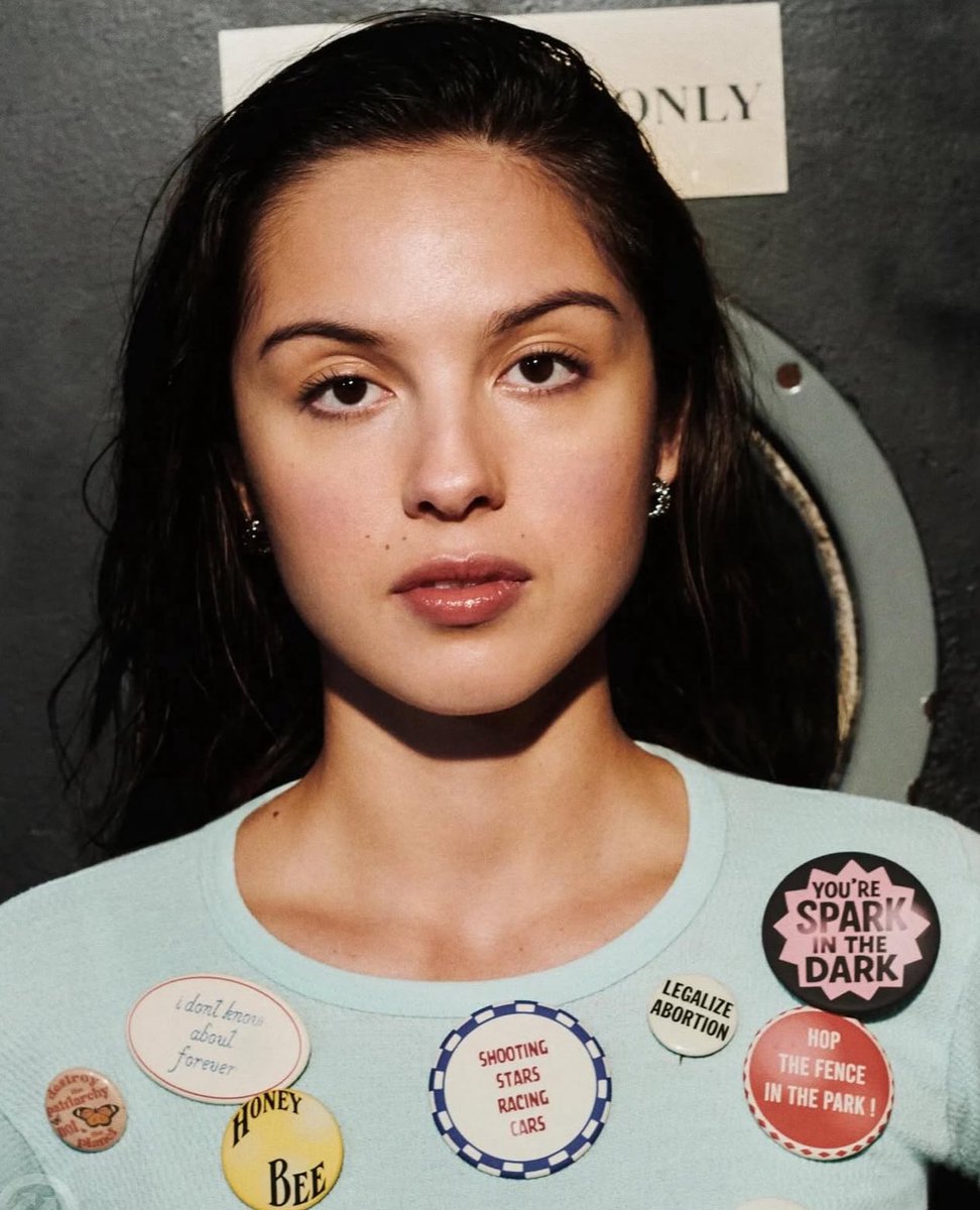 RodrigoTimes's tweet photo. $2 million from Olivia Rodrigo’s Daisy Chain Fields proceeds will go to the Johns Hopkins Center for Indigenous Health.

The funding will support healthcare, education and wellness programs for Indigenous women, children and families. https://t.co/gz9F0T7CUM