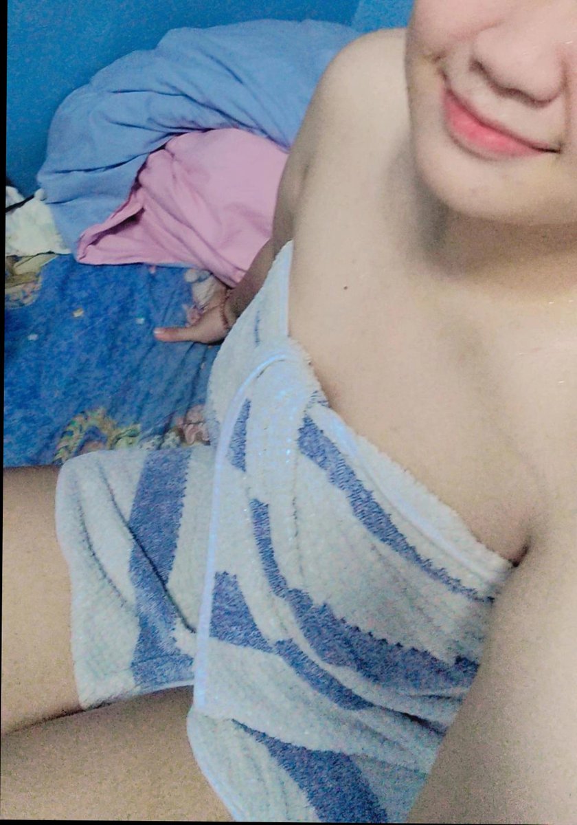 salinthip77's tweet photo. 💦💦 https://t.co/9dQQBD7AAI