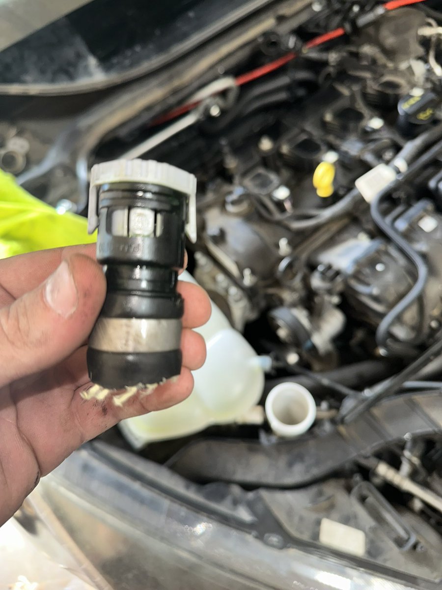 drilling's tweet photo. fuck oem https://t.co/D6RSGNw13D