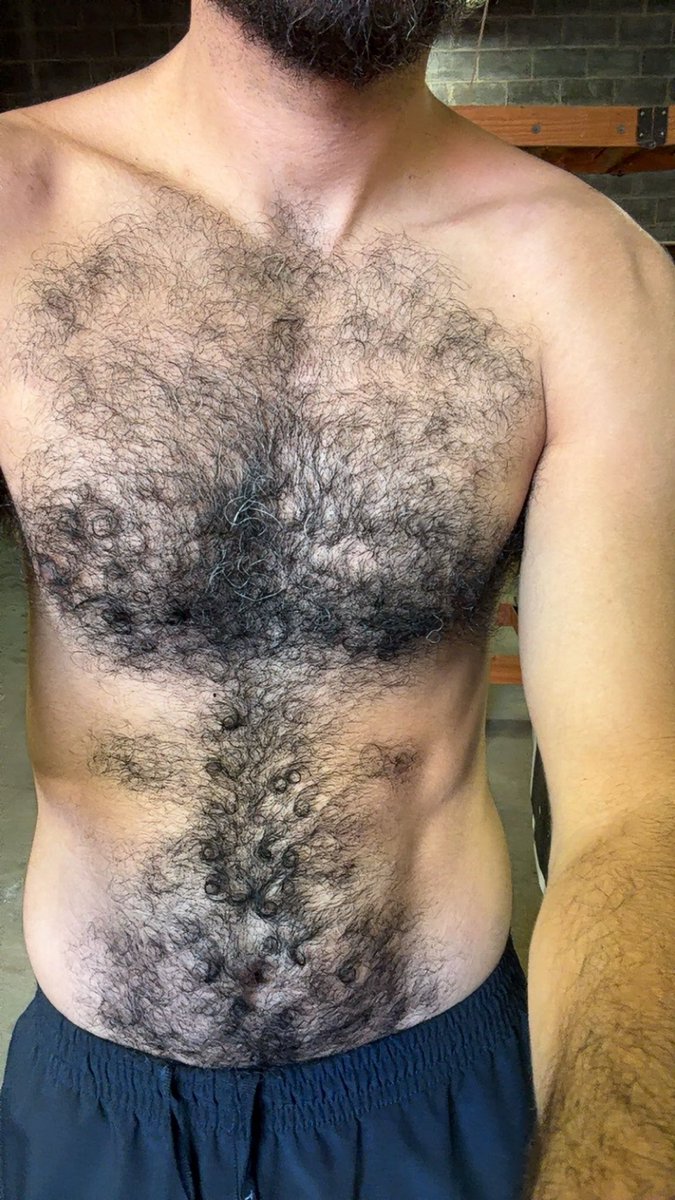 Latin_proof's tweet photo. Jog time 

#gayx #gaymen #hairymen https://t.co/112Cn6tFqb