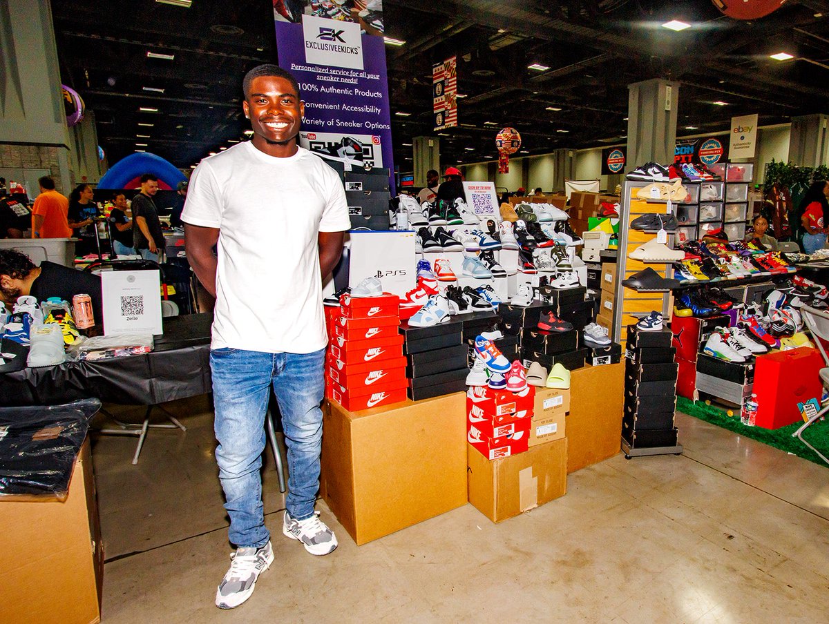 Jruss23x's tweet photo. Little did I know this was the peak for sneaker reselling back in 2022 at @SneakerCon 

Liquidated my business @Exclusiveekicks that I started in 2017 and used my business acumen/skills to invest in JRGlobalStrategies, Real Estate and Stocks $ZETA $AMD $NBIS 

I learned that it’s okay to pivot and my life has never been the same since!🥂