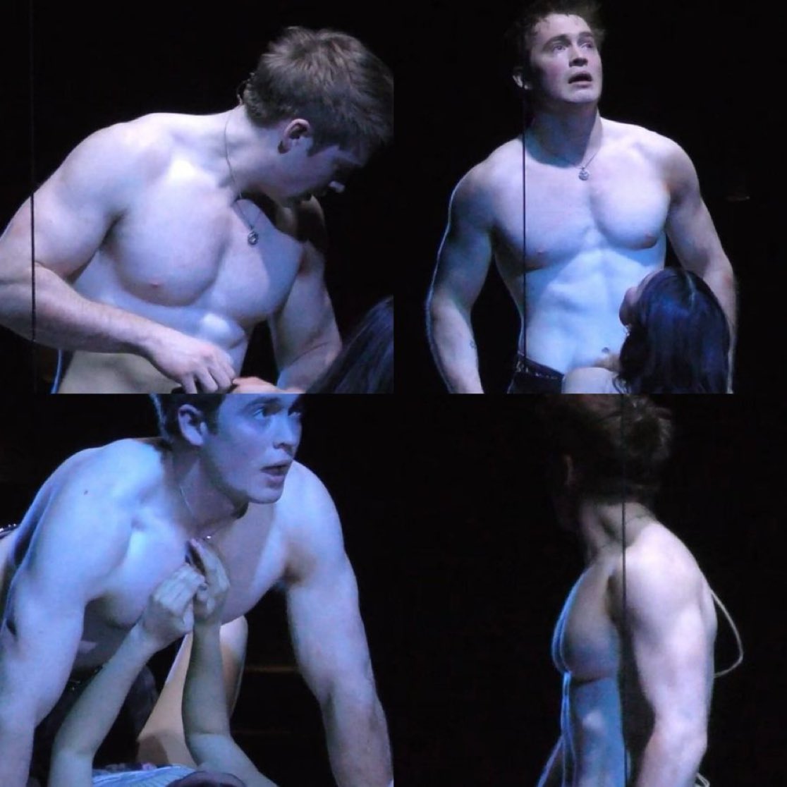 KitConnorInfo's tweet photo. kit connor as romeo https://t.co/BR0LQyLn0U