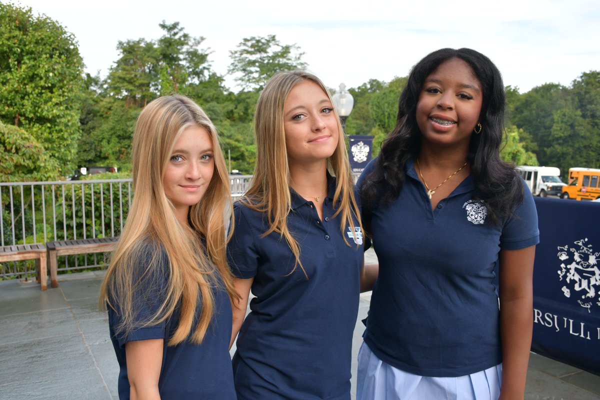 UrsulineNR's tweet photo. Another amazing day at 1354 North Ave! 📷
We loved having our Freshmen, Sophomores, and Juniors on campus for Orientation today. The Class of 2030 gathered together for the very first time, and it was fantastic welcoming back so many familiar faces from the Classes of 2028 &amp; 2029 https://t.co/mv5XMl4QCb