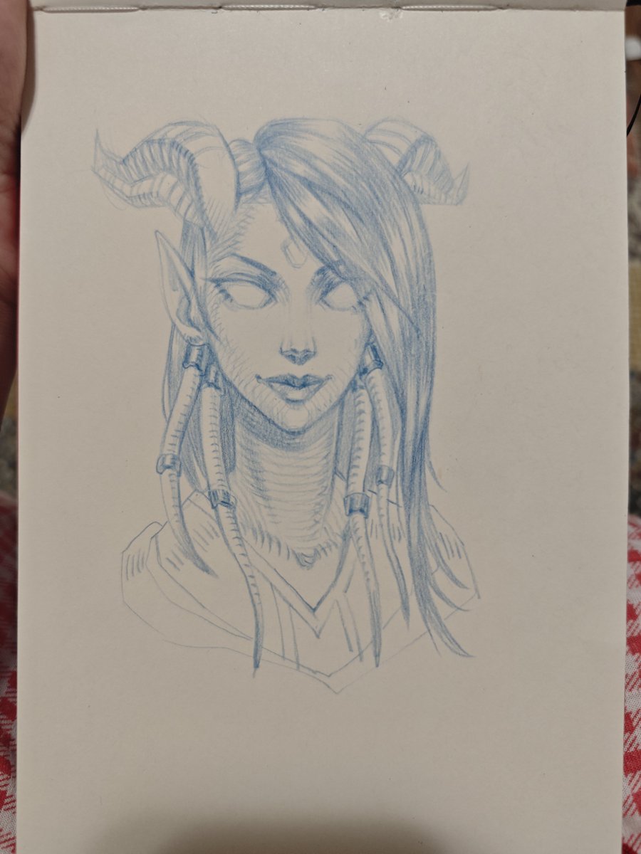 HAF_aphiri's tweet photo. A female Draenei—also a character belonging to a friend
#WOW #WarcraftOC #Draenei #sketch https://t.co/qBKl36rYMz