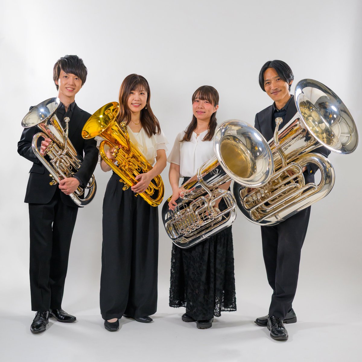 2026EUPHONY's tweet photo. メンバー紹介が終わりました🙌🏻

今回のプロフィール写真・グループ写真は蔵前にスタジオを構える"東京写真工房"さんに撮っていただきました📸
有難うございました🙇‍♀️

東京で写真撮影なら都内の動画制作・映像制作スタジオ(株)東京写真工房 
https://t.co/DSKzEpNaW3

⇩⇩⇩ https://t.co/MsXepryZbH
