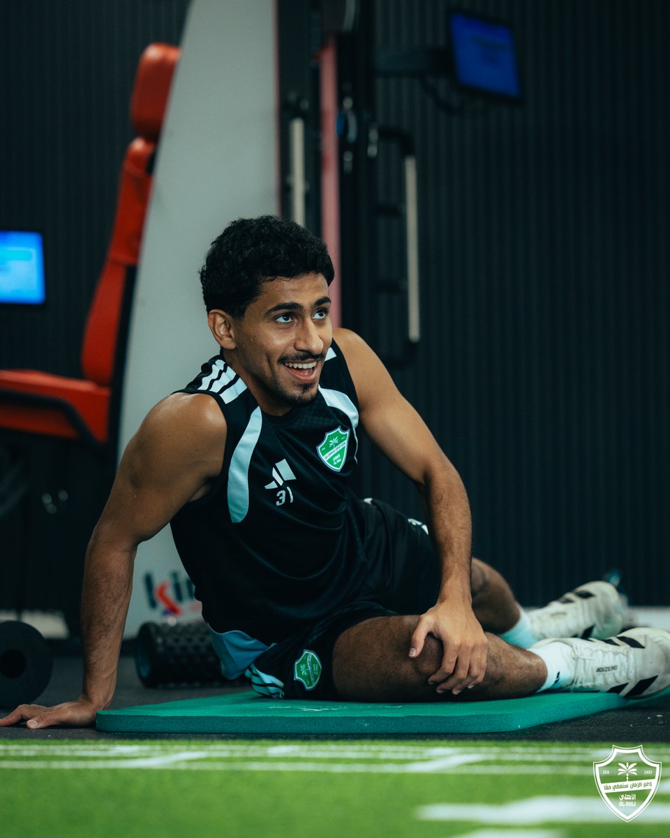 ALAHLI_FC's tweet photo. ختـام الاستعـداد للقـاء الحزم ✅

#الأهلي https://t.co/AmzSP1DcQq