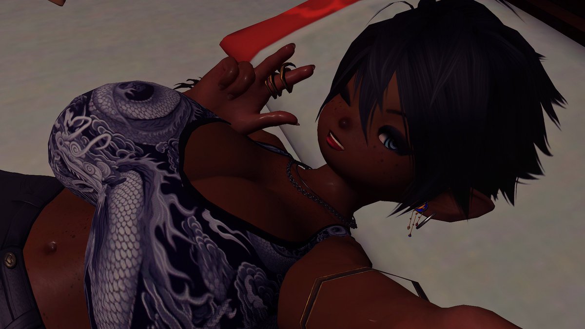 NyxDamore's tweet photo. Comfy in bed~✌️ https://t.co/iJ7rIZf6lW