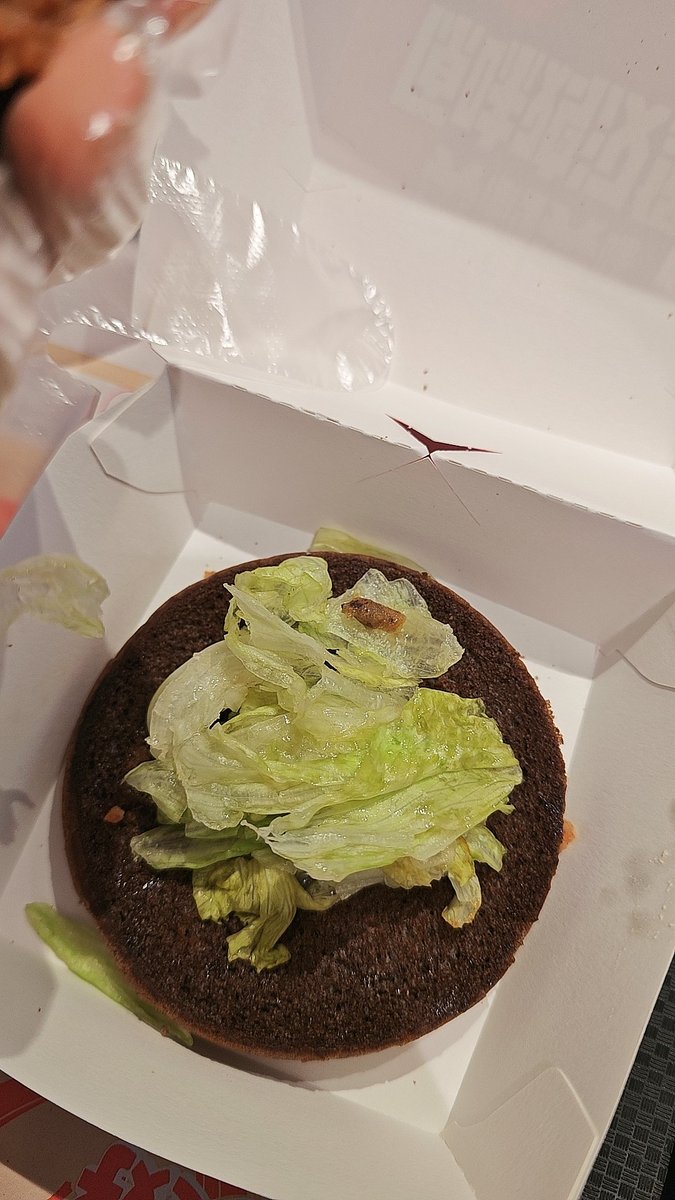 micronekospec2's tweet photo. 看着像💩，吃着也像💩 https://t.co/lRAUYZa08c