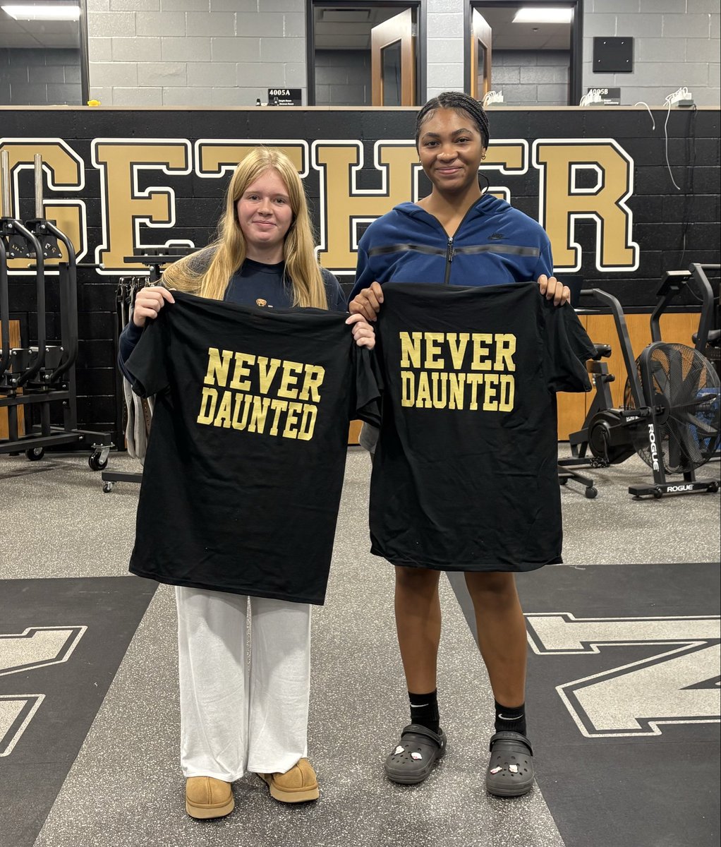 MillerStrength's tweet photo. First Never Daunted nominations of the year in block 6: Sophia and Ava!! Keep grinding ladies! #NeverDaunted https://t.co/B3yN9rNB6u