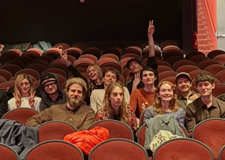 velvetvcid's tweet photo. my favorite people https://t.co/PHHxADW5zZ