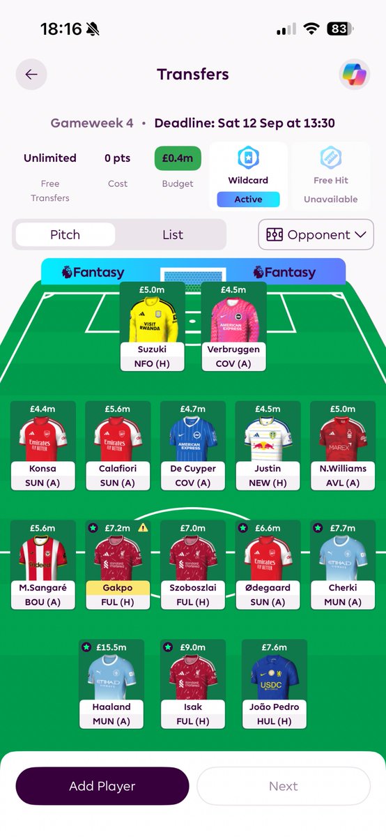 ForemanLegend86's tweet photo. @FPL__Raptor Not sure which one to go for. Used wild card. If I do the left, then I have 0 Liverpool players https://t.co/fvuWC2KILF