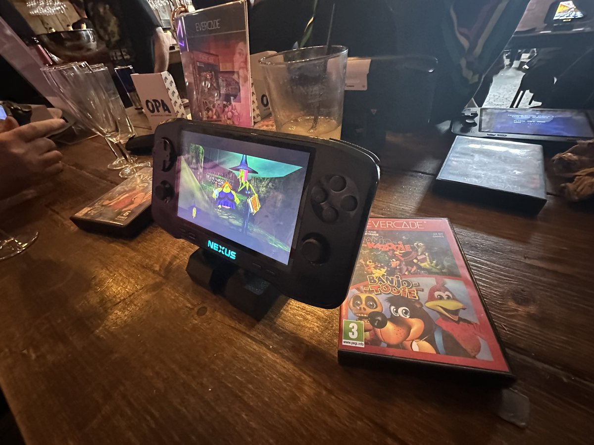 LimitBreakRyan's tweet photo. Popped to @evercaderetro Nexus event to get hands on, got to say Banjo-Kazooie &amp; Tooie run flawlessly smooth! Great to see DOOM in action!
Next purchase for me HAS to be the Nexus! Great device and event! 👏 https://t.co/pITaaam8gq