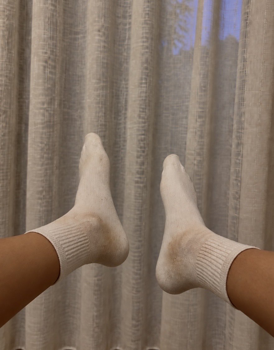 masterfab06's tweet photo. ho finito allenamento, se ti lasci drenare puoi togliermi i calzini 💸👣 https://t.co/nHHp1tUWqw