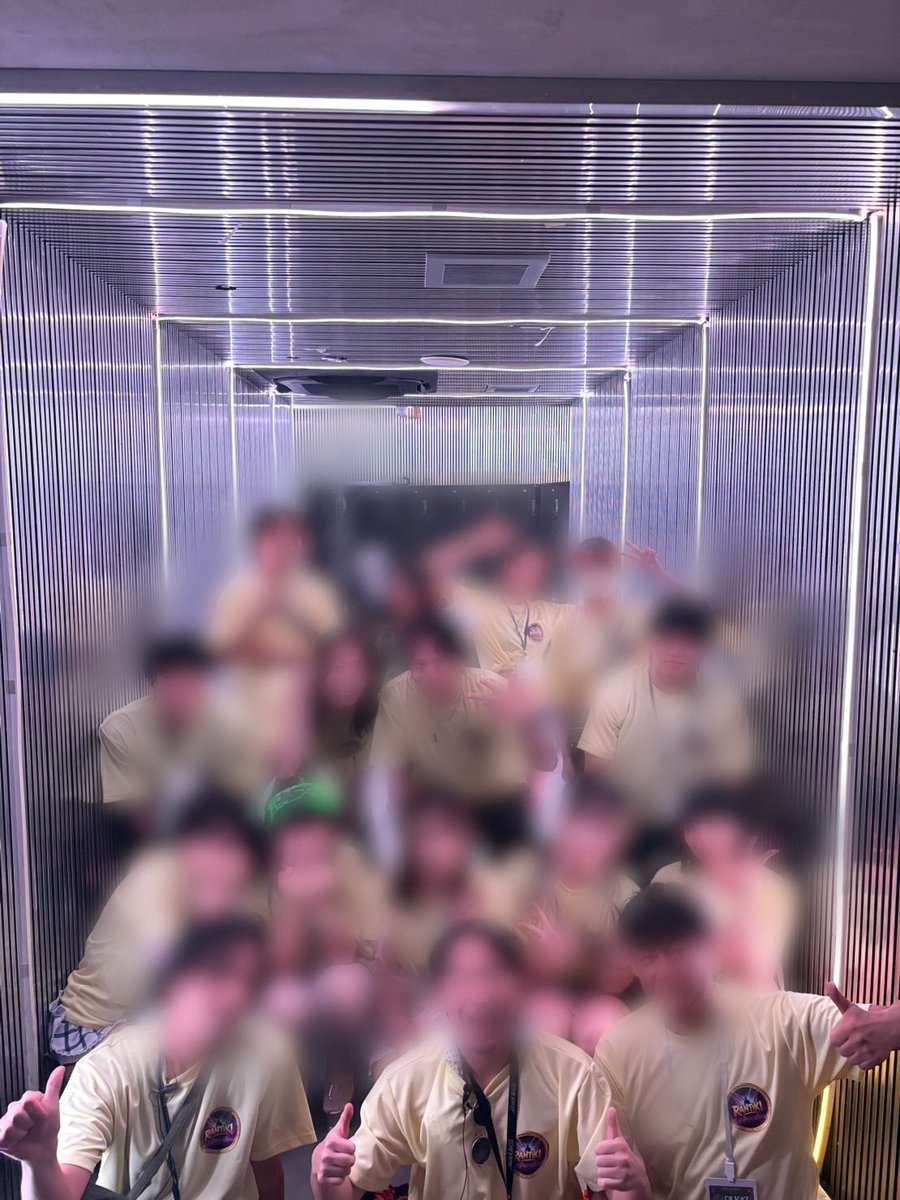 ready_to_go__'s tweet photo. 深夜に失礼します！公私共にバタバタしていて遅れましたが、9/5に「RANTIKI ver.2」ご来場いただき誠にありがとうございました😊

公式にもありましたが総勢200名程になりシャンパンもsold out！みんなの笑顔溢れる最高の夏の締めくくりになったのではないでしょうか🤭(続く)

#RANTIKI https://t.co/bQcmk8nu6j