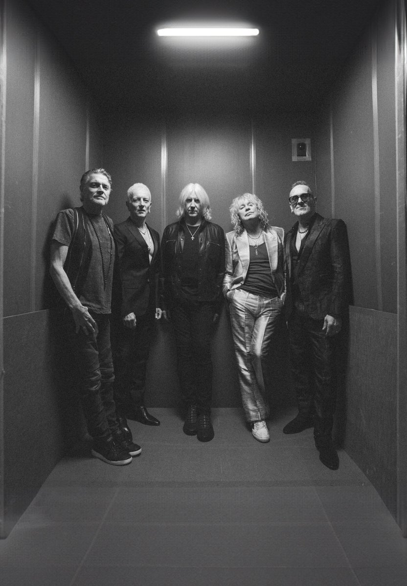 DefLeppard's tweet photo. Long live rock and roll! LONG LIVE DEF LEPPARD!🤘🎸 This new & OFFICIAL documentary will GIVE FANS ALL ACCESS to the TRUE story behind the LEGENDARY band with never-before-seen footage and unparalleled access to its members. Coming to theaters early 2027! #longlivedefleppard

📸 @RossHalfin & Ryan Sebastyan