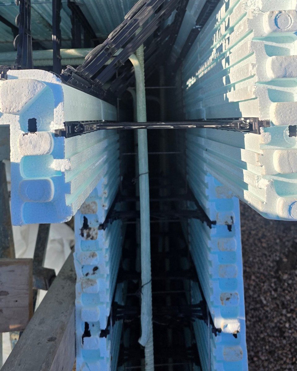 PrairieICF's tweet photo. Concrete is meant to last, so why put something inside it that can rust? 👀

@MSTBAR gives you a corrosion-resistant reinforcement option that’s lightweight, easy to handle and built with longevity in mind.

Seems like a pretty easy choice to us. 👏 https://t.co/7tFS15nZBM