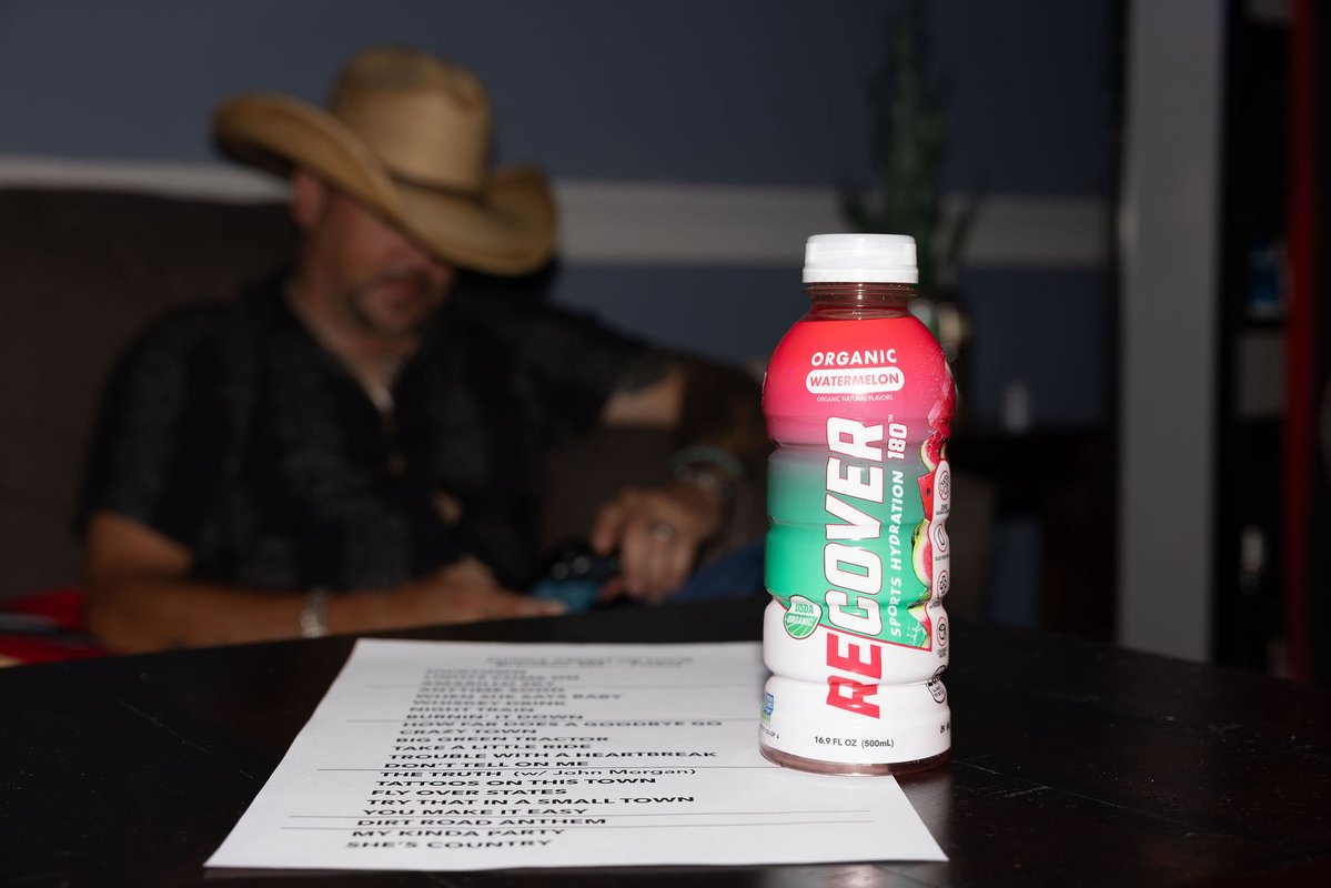 Jason_Aldean's tweet photo. Setlist ready. @Drink_Recover in hand. Time to hit the stage. #Recover180partner https://t.co/gAdrIMNcvF