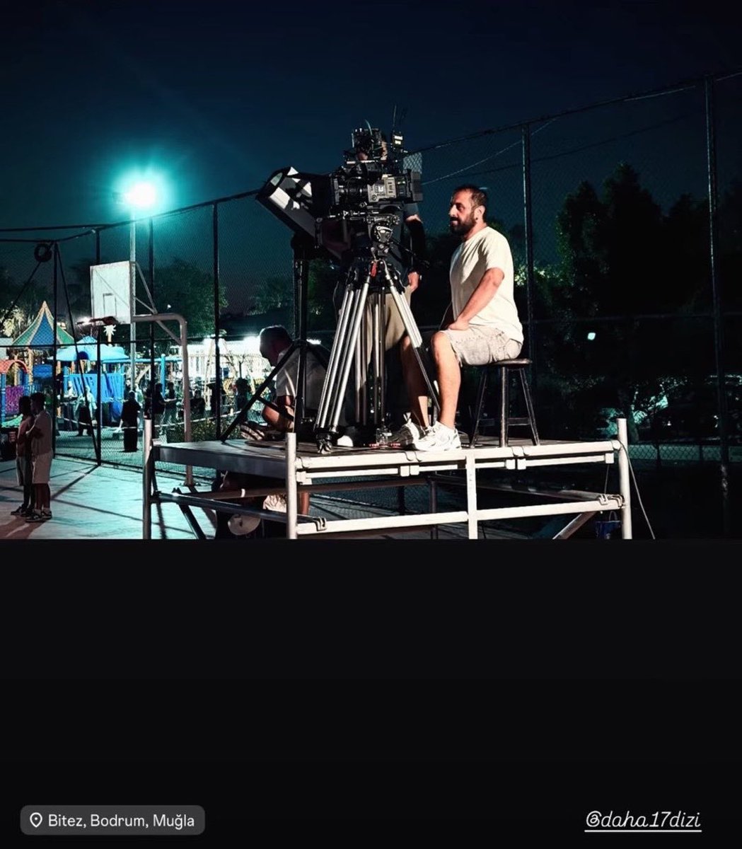 kittenswa's tweet photo. basket sahasinda cekim var teodene bu klise yakisirdi lutfen teoden olsun https://t.co/ocfQC3yHwX