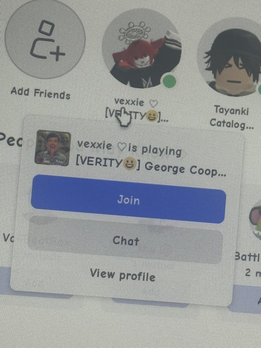 softnecrosis's tweet photo. what is my fiance playing https://t.co/kA1Y4OmLQr